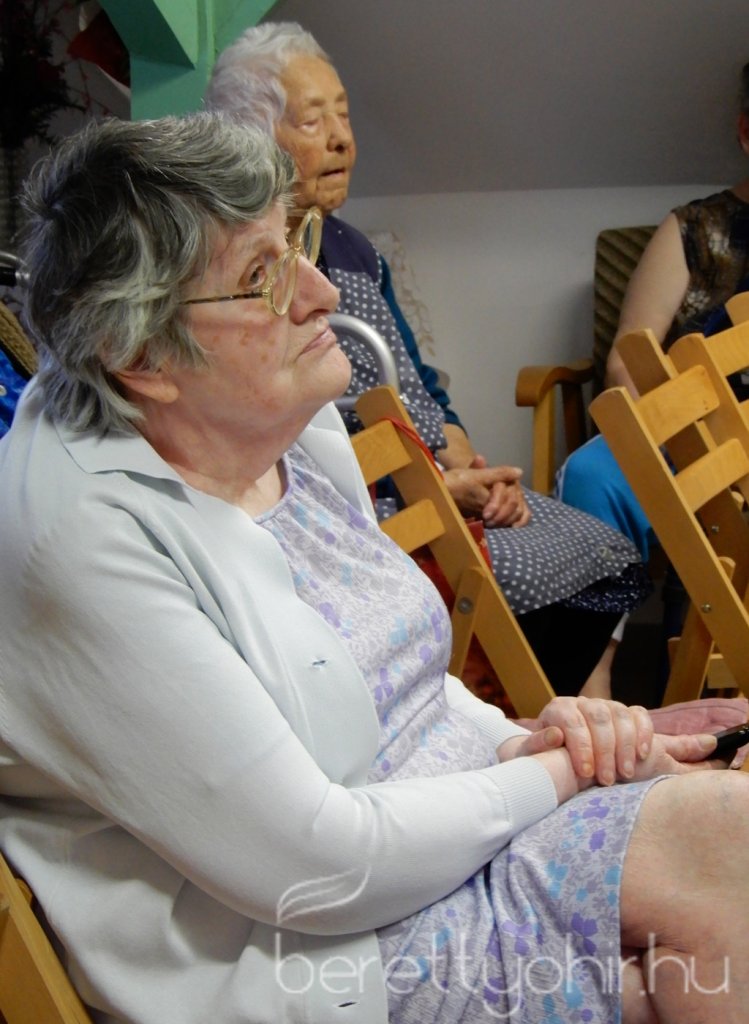 Marika néni 90 éves 36